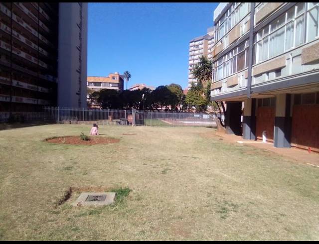 1 BEDROOM APARTMENT FOR SALE IN SUNNYSIDE